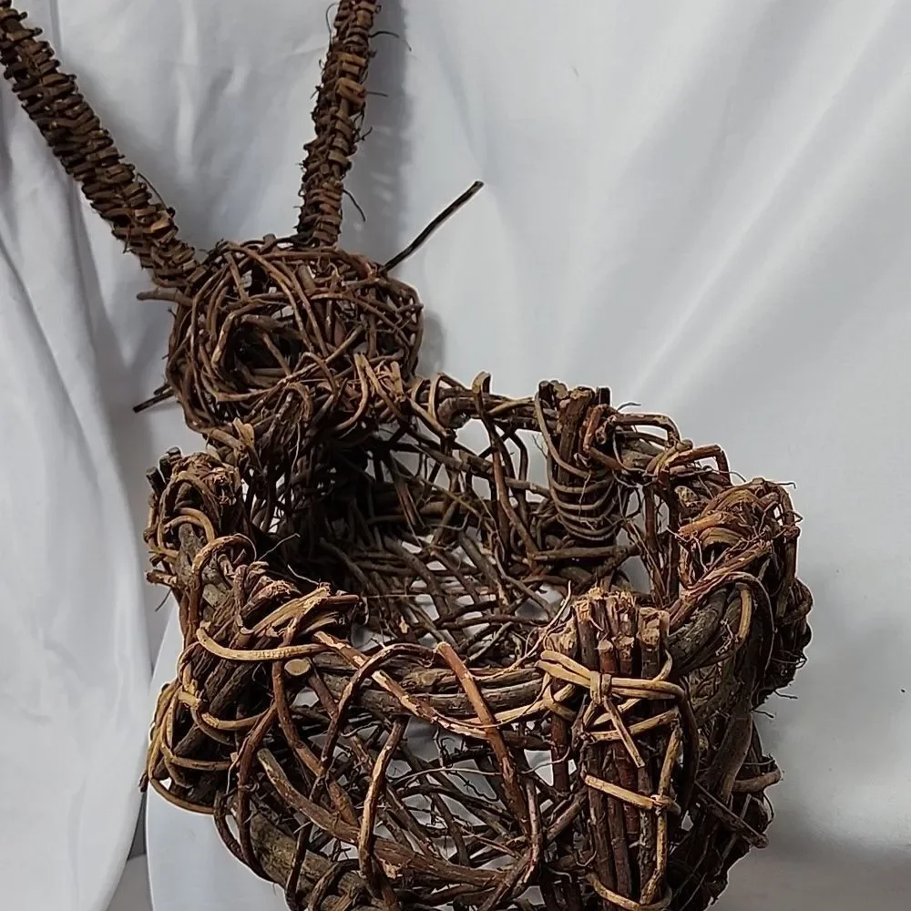 Vtg Bunny Bent Twig Basket Easter Basket Planter Centerpiece